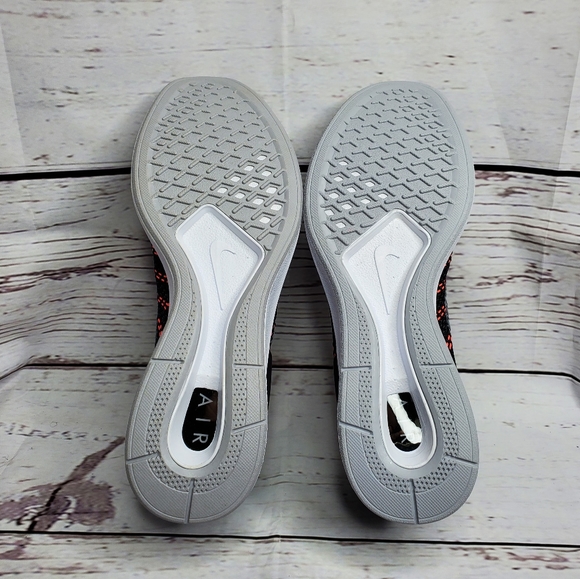 Nike Air Zoom Mariah Flyknit Racer  Running Sz10.5 - Picture 7 of 7